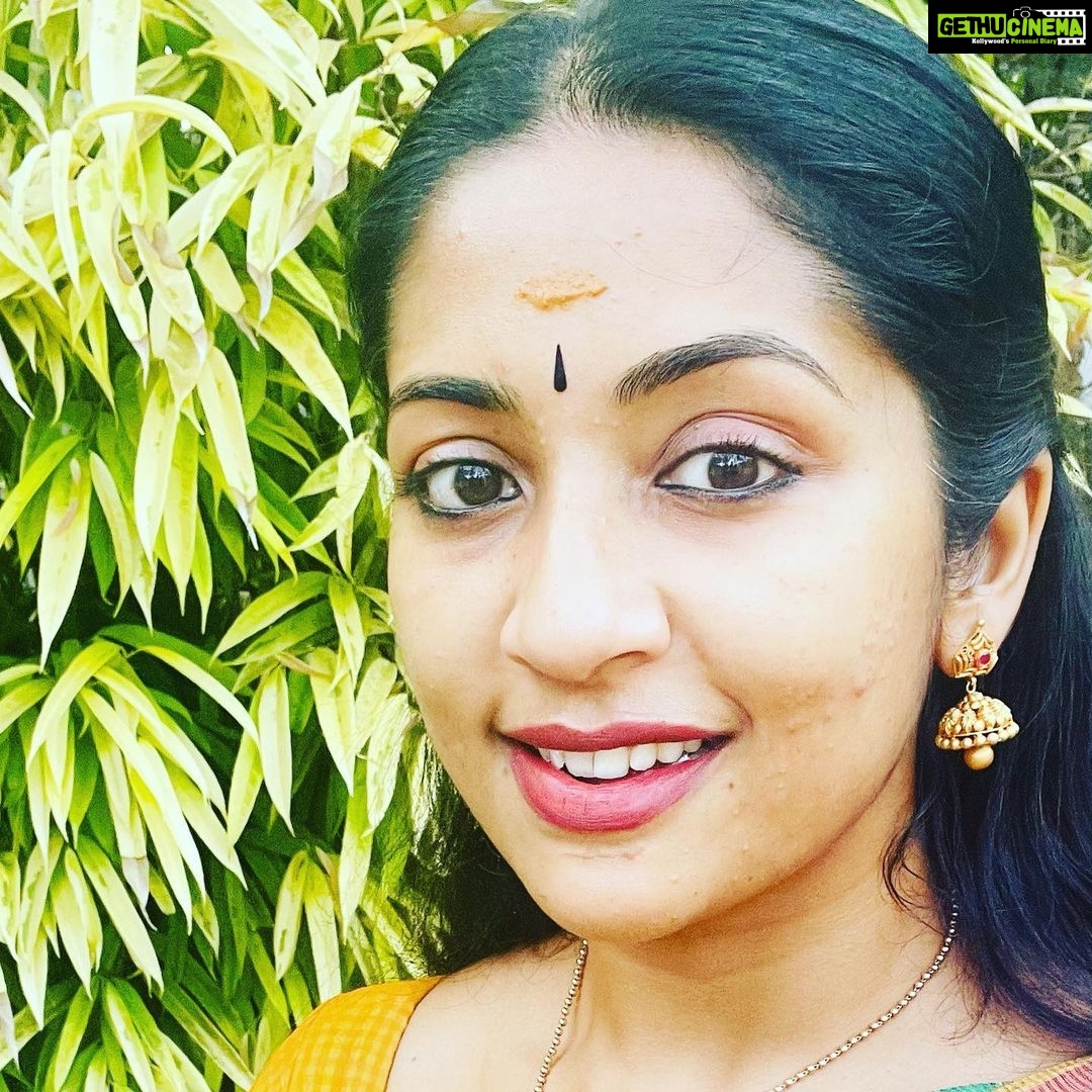 Navya Nair Instagram - Pooja scenes at ancestral home ..