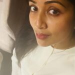 Navya Nair Instagram - A sunflower soul with rock and roll eyes curious thoughts and a heart of surprise .. Be this ❤️❤️❤️