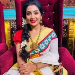 Navya Nair Instagram - കേരള പിറവി ദിനാശംസകൾ ...