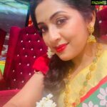 Navya Nair Instagram – കേരള പിറവി ദിനാശംസകൾ …