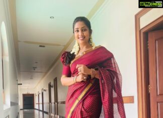 Navya Nair Instagram - A heart filled with love is like a phoenix that no cage can imprison ..