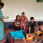 Navya Nair Instagram - Different stages of our pookkalam 😍😍😍 actually i was too sick , so i had planned in my mind to go fr a simple pookkalam .. bt when there are lot of flowers and lot of kids around to encourage , u end up making them happy and inturn happy too see their smiles ... #love #pookkalam #onam