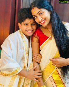 Navya Nair Instagram - Ende krishnan ... 😍😍😍
