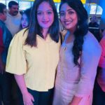 Navya Nair Instagram - I have always wanted to meet u meghna , i have always wanted to hug u tight and i am glad i cud do it .. evn though the pics have not come good cos of some lighting , i cant stop posting it .. Met her at the premier of drishya 2 .. love u .. muaa.. @megsraj Sheraton Grand Bangalore Hotel at Brigade Gateway