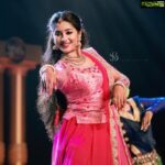 Navya Nair Instagram – Thettikunnil mahadevi temple show … clicks by @siju sb  SB image solution