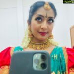 Navya Nair Instagram - Ready to perform .. bahrain ❤️❤️❤️