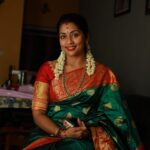 Navya Nair Instagram -