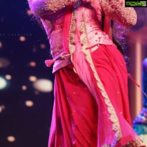 Navya Nair Instagram - Thettikunnil mahadevi temple show ... clicks by @siju sb SB image solution