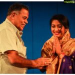Navya Nair Instagram - Bangalore is always one of my fav city .. and ystdy i was so priveleged to inagurate and watch this beautiful show SYAAMA SUNDARI , choreographed by my friend MIDHUN SHYAM fr his shishyaas ... the indian obsession fr fairness actually hurts many a hearts and avoid many talented artist to come up and this production aroused in such a thought and i cant stop saying that it served the purpose as all of them danced heart out to their gurus interpretations .. The Oberoi, Bengaluru
