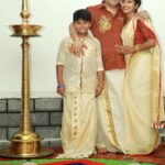 Navya Nair Instagram - Happy onam to all of u loved ones ... #onam #changanasserydays.. pookkalam at home
