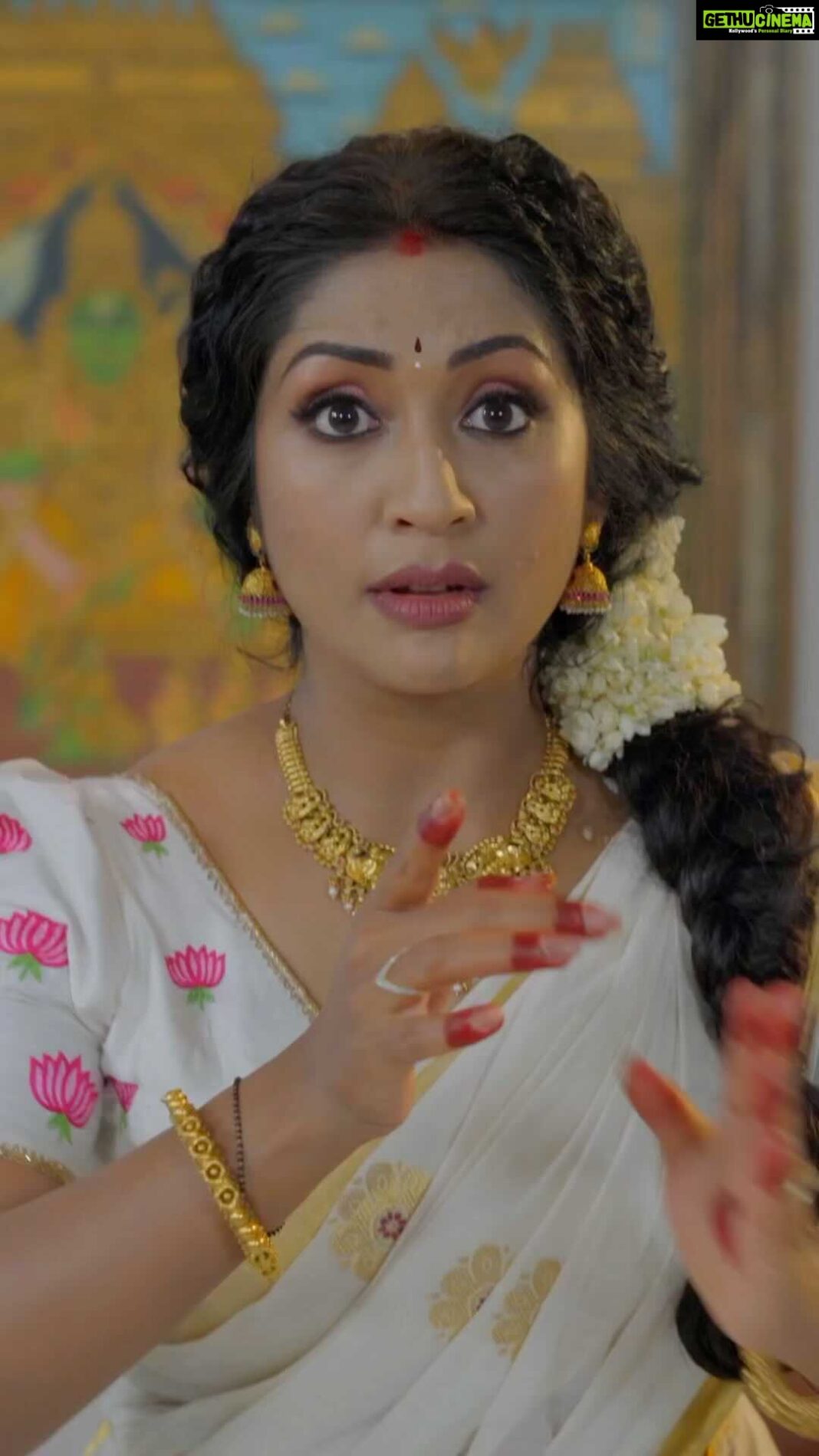 Navya Nair Instagram - Link in my bio .. please watch the new dance cover in my you tube channel ..
