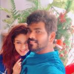 Nayanthara Instagram - Christmas eve ❤️🎄🤶🎅🎁 #vn💍