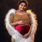 Neelima Rani Instagram - Your value is priceless Your potential is limitless Always wear your invisible crown Because you are a QUEEN Outfit : @zarigaibygitanjaliofficial Mua : @b3bridalstudio Photography: @thivakar.photo Styling: @thoorigaikabilan