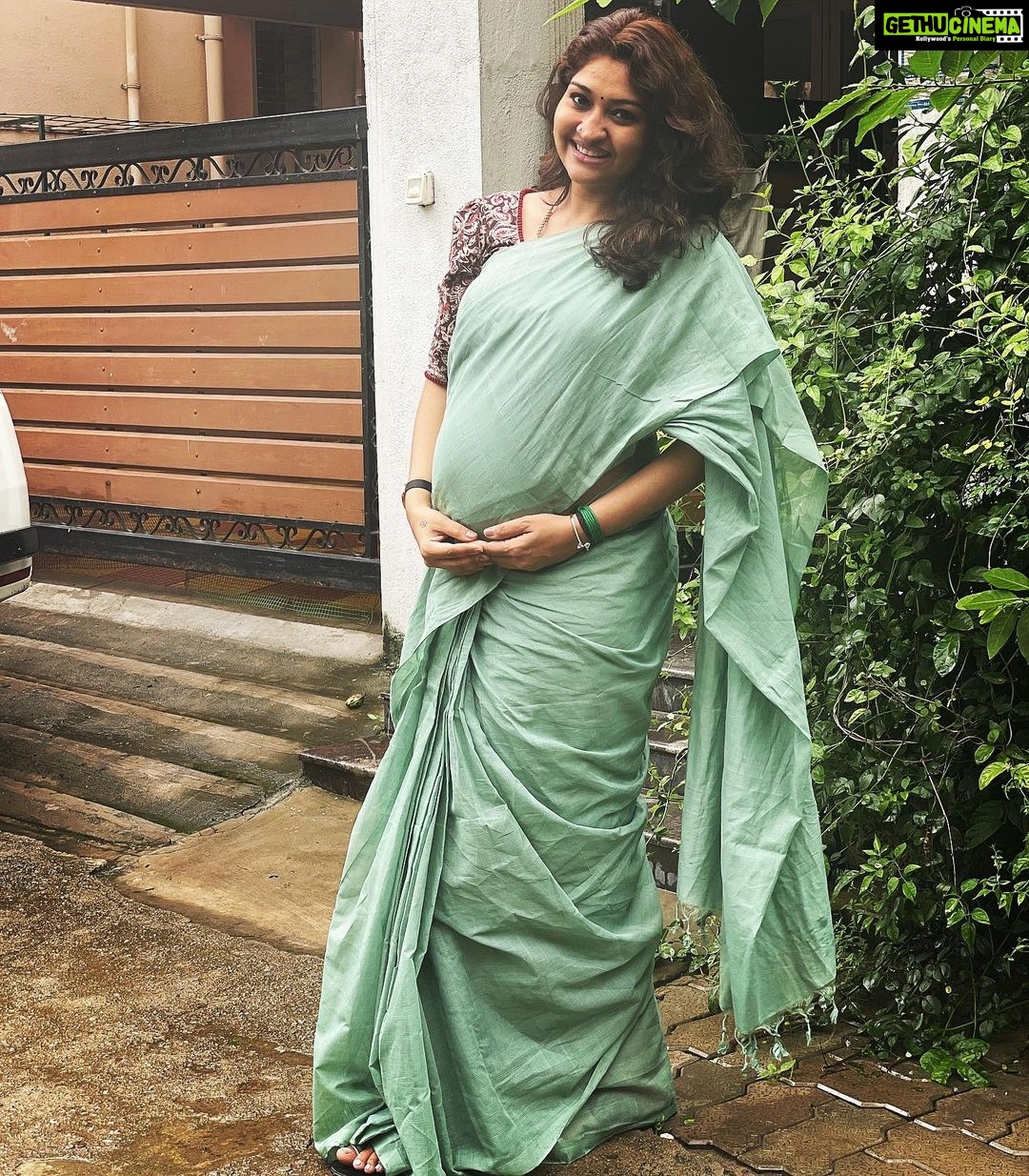 Neelima Rani - 48.4K Likes - Happy Deepavali 🪔🪔🪔
Stay blessed 😇 stay safe ❤️
Lovely safe and blouse by @the_trendy_turns