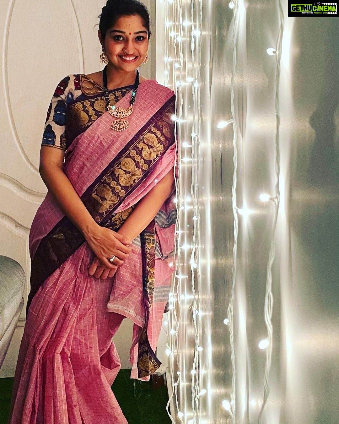 Neelima Rani Instagram - Happy morning nanbargale Pretty saree by @andal_weaves Jewelery by @navaladi_creations