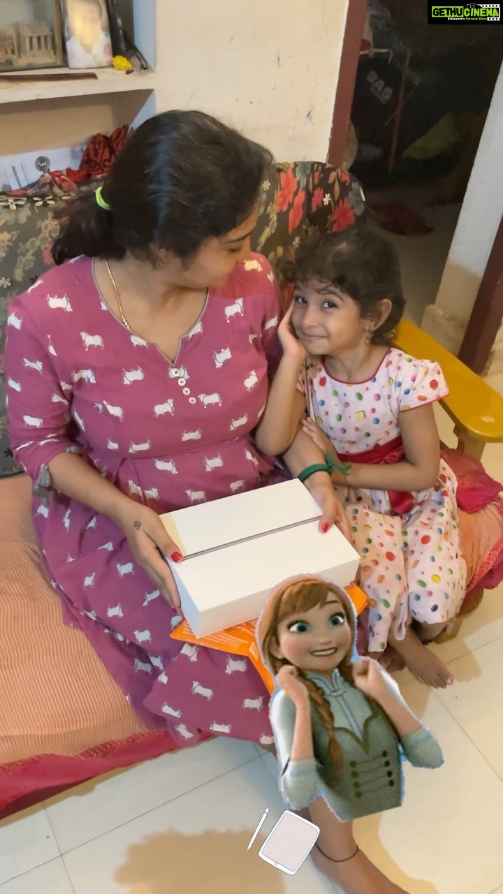 Neelima Rani Instagram - iPad 9th generation 😍 thank you #poorvikamobiles for an amazing experience! @apple #ipad #happy #blessed #love #games