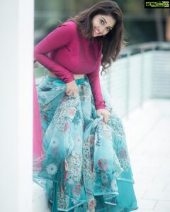 Neelima Rani Instagram - Keep guessing my next move!! 🥰 
Master behind lens @camerasenthil 
Pretty Costume designed by @the_house_of_farah