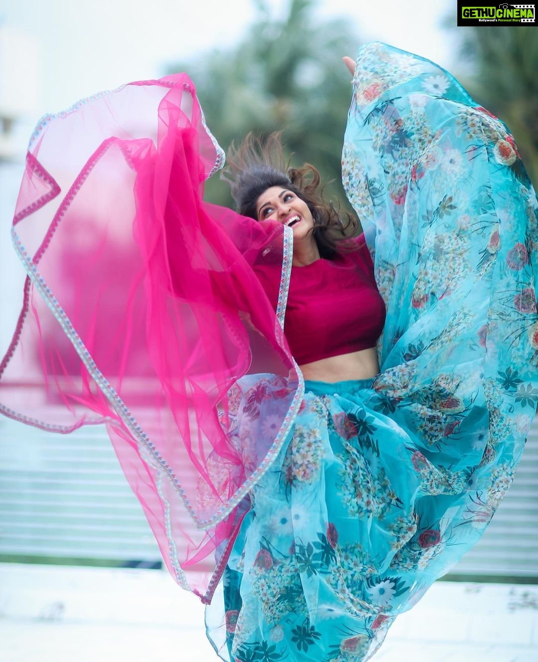 Neelima Rani Instagram - Spread your wings and fly..think positive! Be positive! Pay gratitudes and be grateful for where you are!! This beautiful dress designed by @the_house_of_farah Amazingly captured by @camerasenthil bro MUA @neelimaesai 🤣