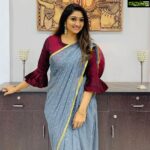 Neelima Rani Instagram - Shooting diaries 🎥 #blessedkid #godschild #aranmanaikili @vijaytelevision saree by @santhoshiplush blouse specially designed by @neelimaesai 😜 earrings @athmeyaa