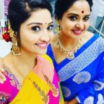 Neelima Rani Instagram – From the set of #aranmanaikili @vijaytelevision 9pm!! Jewelery by @jaanvi.fashion_studio