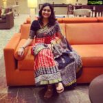 Neelima Rani Instagram - Heal the wounds before they eat you! Specially wounds related to heart ❤️ Pretty saree by @devis_mulmulcotton Good night sago’s ☺️