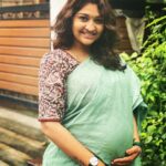 Neelima Rani Instagram - Happy Deepavali 🪔🪔🪔 Stay blessed 😇 stay safe ❤️ Lovely safe and blouse by @the_trendy_turns
