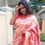 Neelima Rani Instagram - Feels so good as I’m back to normal after my knee n calf treatment 🥰 festive season begins with prayers 🙏🏼❤️ let’s celebrate Lovely Saree by @geethasrishopping