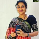 Neelima Rani Instagram - Heal the wounds before they eat you! Specially wounds related to heart ❤️ Pretty saree by @devis_mulmulcotton Good night sago’s ☺️