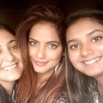 Neetu Chandra Instagram - My best girls around me ❤ Great family time 😘