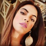 Neetu Chandra Instagram – Looking at you ❤