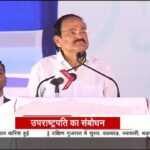 Neetu Chandra Instagram - Thank you to the respected #vicepresident of #india @mvenkaiahnaidu Sir for enlightening d people of #Bihar about the importance of #mothertongue #bhojpuri #Maithili #magahi #angika #bajjika Such an important issues! Languages r dying in #Bihar so dies the music, tradition, food n d whole society 🙏🤗😁 and it's for any #language for any #place #country #globally ❤😘 Patna, India