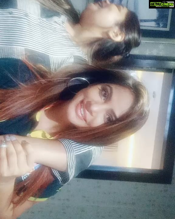 Neetu Chandra Instagram - My first ever #tiktok my #camerashy #childhood friend visited me last evening in #patna ππ€ Hahaha I love you babes β€ Will rock today at @patnapirates match, tonight π See you all π€π Patna, India