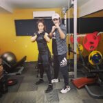 Neetu Chandra Instagram - And the team behind EMS training #fitness #training @thus_come_1 who introduced this in #india #Shambhu the trainer @imotionems_india #killingit #lovingit ❤🤩 Bring it on! You wanna fight! Let's do it ! Mumbai, Maharashtra