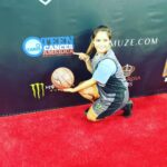 Neetu Chandra Instagram - Hey All #catchit An incredible beautiful n memorable evening as a brand ambassador for @#teencanceramerica n #50kcharitychallenge at #pauleypavilion #ucla #losangeles When you get the opportunity to play with and in the team of undefeated #floydmayweather your team has to win. When you see the only girl playing in the court with 9 other guys that has to be ME Hahaha when #snoopdog hugggs you saying you are wonderful and you stand with the brave cancer survivors... I can't Thank God enough for sending the storm of positivity and strength to me to do, what I do!! Playing my favorite #basketball at #celebritycharitychallenge game yesterday.. #Nbaindia #nba ❤🥰 UCLA Pauley Pavilion