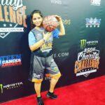 Neetu Chandra Instagram - Hey All #catchit An incredible beautiful n memorable evening as a brand ambassador for @#teencanceramerica n #50kcharitychallenge at #pauleypavilion #ucla #losangeles When you get the opportunity to play with and in the team of undefeated #floydmayweather your team has to win. When you see the only girl playing in the court with 9 other guys that has to be ME Hahaha when #snoopdog hugggs you saying you are wonderful and you stand with the brave cancer survivors... I can't Thank God enough for sending the storm of positivity and strength to me to do, what I do!! Playing my favorite #basketball at #celebritycharitychallenge game yesterday.. #Nbaindia #nba ❤🥰 UCLA Pauley Pavilion