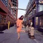 Neetu Chandra Instagram - Bringing the epic song, 'I am a street dancer' to life on Pearl Street. #Mithunda 😆😆 #NCGirlSquad #pearlstreet #happy Pearl Street, Boulder Co