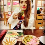 Neetu Chandra Instagram - Lovely #greek #food #healthy #mint #tea ❤😘 Hollywood Boulevard