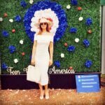 Neetu Chandra Instagram - At the fund raising for #teencanceramerica s #event ❤😘🙏 @harryhudson it was lovely meeting you again. Thank you, all of you 🙏😘 Will Rogers State Historic Park