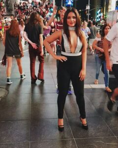 Neetu Chandra Instagram - How about a quick trip to #newyork and back 🤗 #highfashion #travel ❤