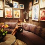 Neetu Chandra Instagram - The corner of art n artist ❤ Every picture has a story😘 Ten Thousand