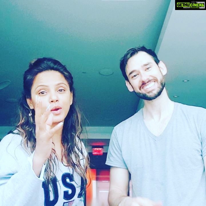 Neetu Chandra Instagram - Finally, I could get hold of #yoga #master @billygill talking about his profound thought process about life #spirituality #fitness #health #elders #wayoflife #proud of your ownself ❤ His teachings have a great affect on me.. Thank you master Billy 🙏 @equinox #equinoxhollywood ❤🥰 Take care of yourself, I love you all 🙏🤗