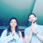 Neetu Chandra Instagram - Finally, I could get hold of #yoga #master @billygill talking about his profound thought process about life #spirituality #fitness #health #elders #wayoflife #proud of your ownself ❤ His teachings have a great affect on me.. Thank you master Billy 🙏 @equinox #equinoxhollywood ❤🥰 Take care of yourself, I love you all 🙏🤗