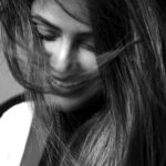 Neetu Chandra Instagram - Thanks awesome @dilianaflorentin that's the way of life! Getting there❤ #laughter n #happiness 🙏🥰 #portrait #photographer 🥰❤ Los Angeles, California