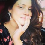 Neetu Chandra Instagram - Just let me flow like fluid ! #simple n #honest ❤