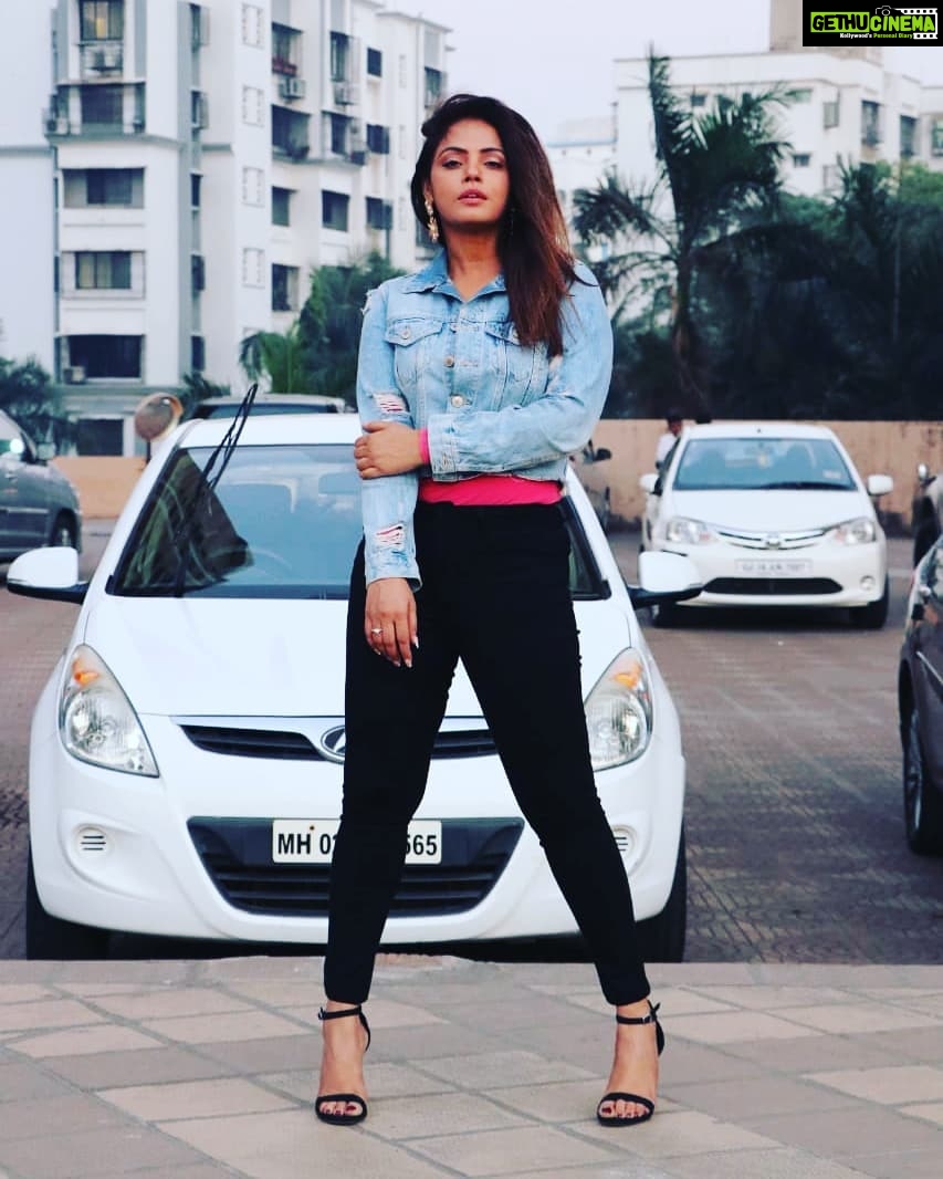 Neetu Chandra Instagram - Today at #homesweethome Thanks @viralbhayani 🤩❤ Mumbai, Maharashtra