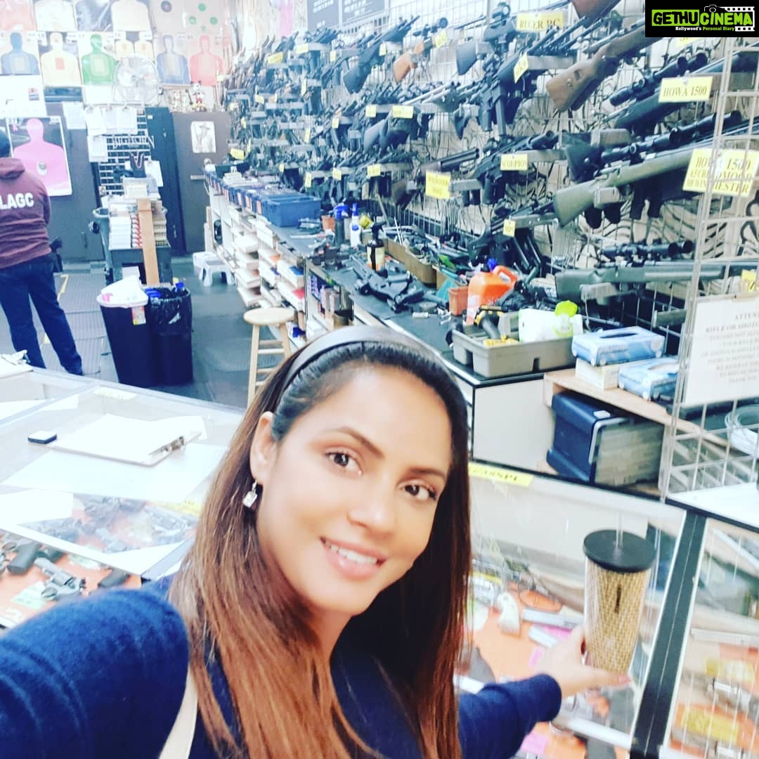 Neetu Chandra Instagram - This experience will always be cherished ! Thank you @tsunny ❤😘 It was a great evening. Be the bullet in the gun😊 #losangeles Los Angeles Gun Club