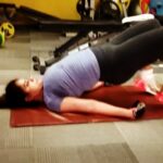 Neetu Chandra Instagram – With today s determination, on your #shoulders let’s #kickstart ❤ Great positive day.  #focus #workout #gym #motivation ❤🤗 #Glutebridge with @patil_tejas21 Mumbai, Maharashtra