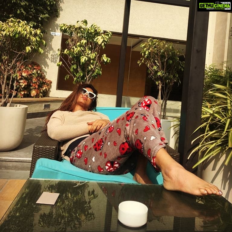 Neetu Chandra Instagram - Need #sunbathe in the winters ❤ #pajamas are my #favourite #skin #admirers ❤ #comfortzone 😍🧚♀️🧚♀️🧚♀️ #pradasunglasses 😎