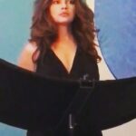 Neetu Chandra Instagram - I keep it natural, be myself❤ whenever I #shoot it's alot of feelings.... runs through my body, sometimes even a #song 😘😍 @838mg @ashguptaslife #keepsmiling 🤗❤❤❤