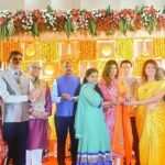 Neetu Chandra Instagram - Yesterday s at @bseindia s #Muharatpuja Was phenomenal ❤ shared some great soulful moments and laughter #AshishChauhan CEO.MD 😊😇🙏